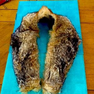 Beautiful & Warm Fox fur trim/collar to be added to a winter coat.